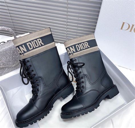 botas dior hombre precio|botas dior.